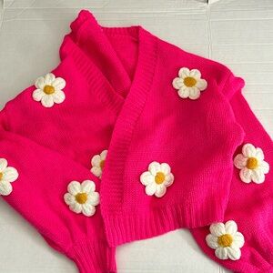 Cute cropped girly sweater